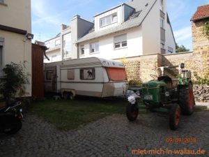 Abstellplatz im Hof